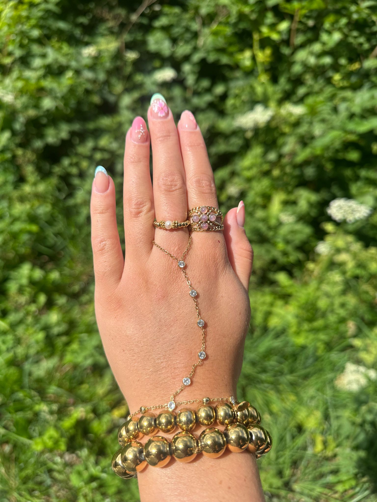 Hardglow Handchain